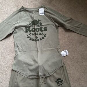 Roots Olive Green Set